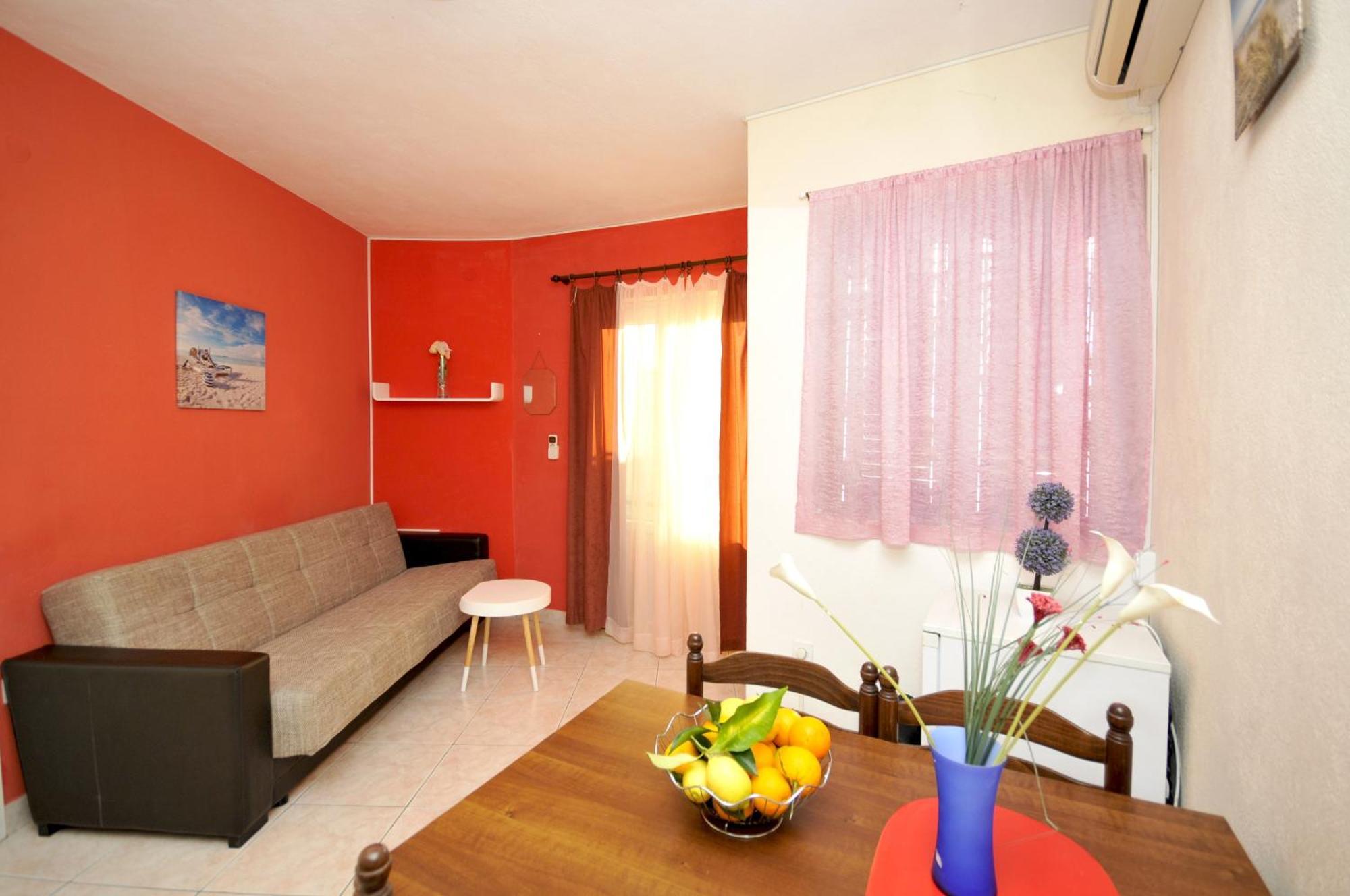 Apartments With A Parking Space Okrug Donji, Ciovo - 13732 多吉奥科如 客房 照片